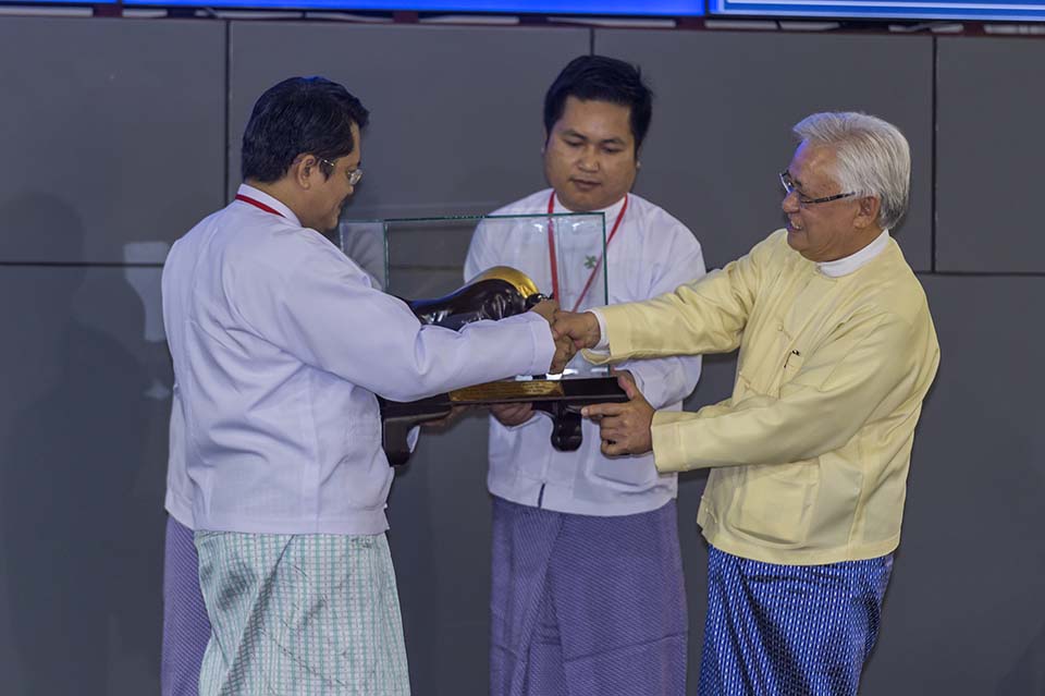 FMI_2016_00354.jpg
