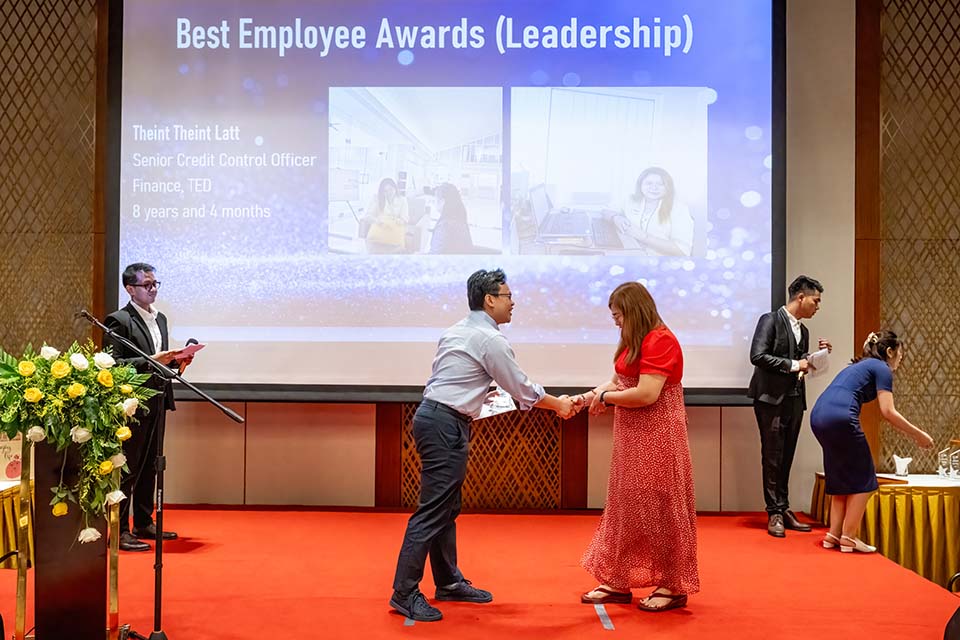 GroupHR_2023_01164.jpg