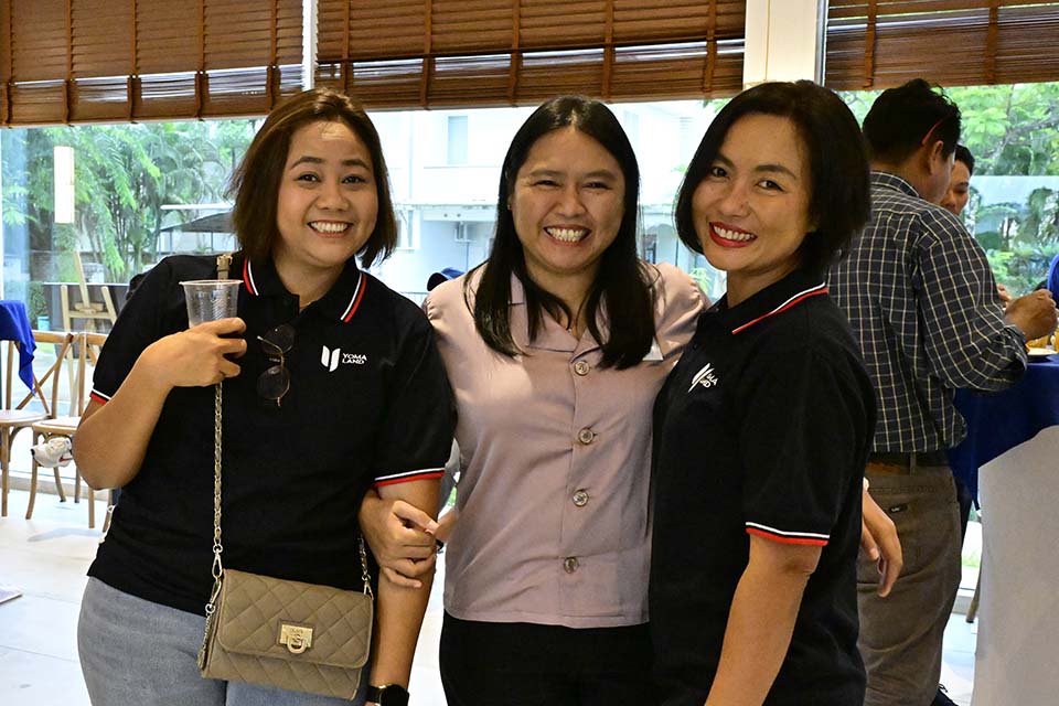GroupHR_2023_00113.jpg