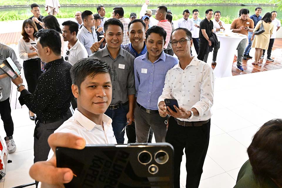 GroupHR_2023_00177.jpg