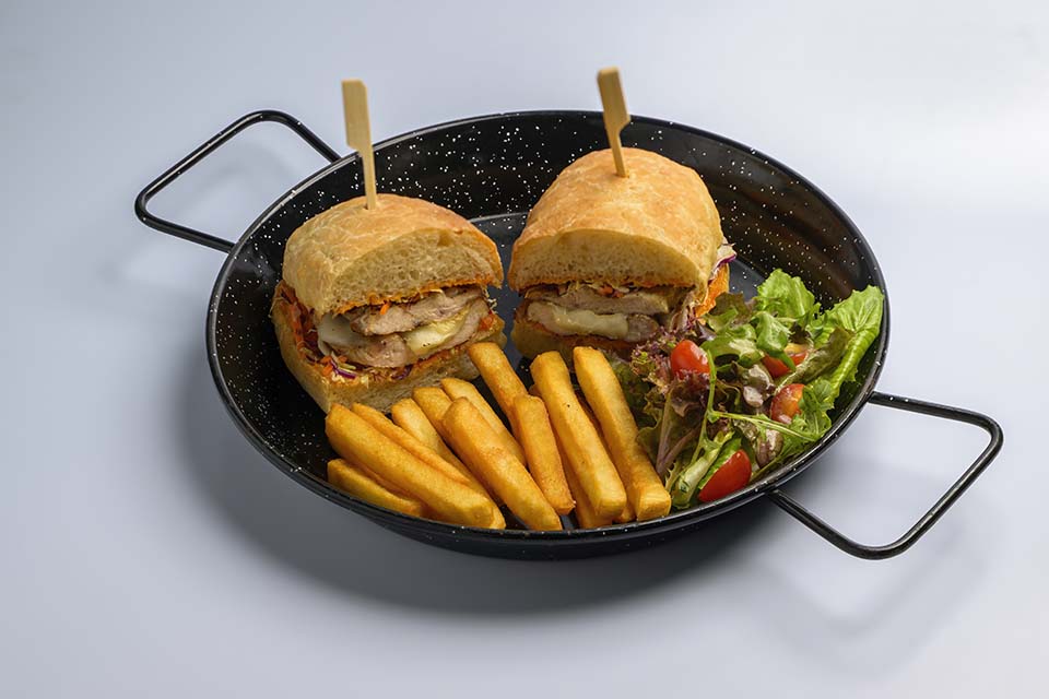 OasisRestaurant_2024_00560.jpg