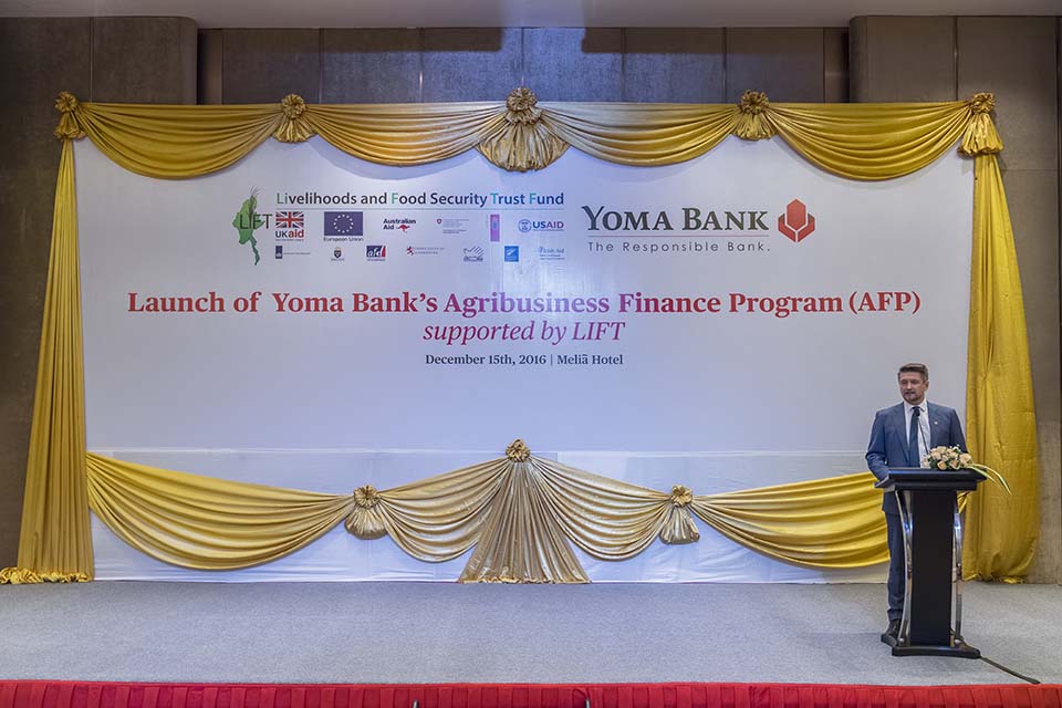YOMA_2016_07866.jpg