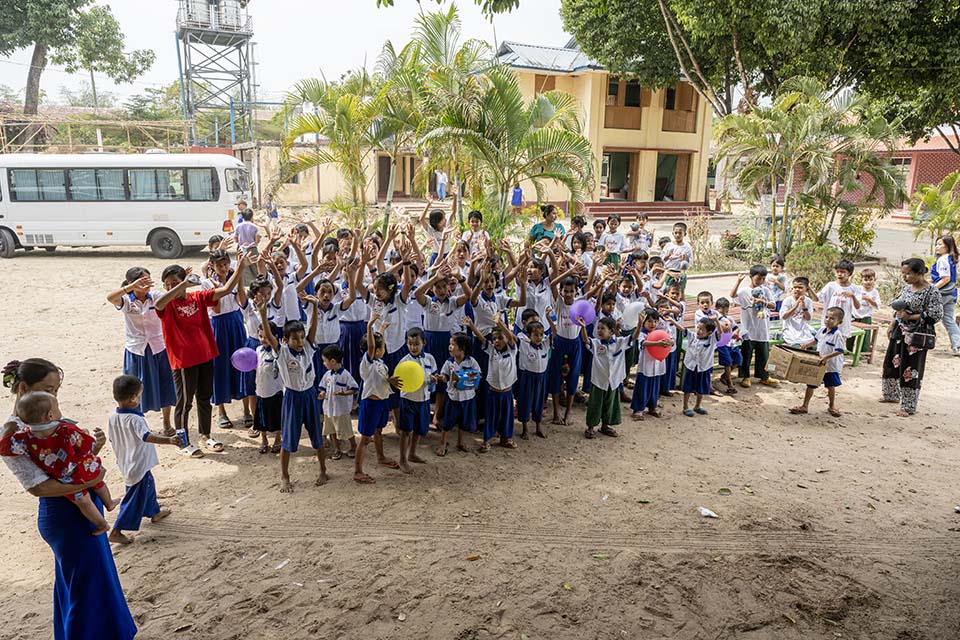 YOMA_CSR_2024_01883.jpg