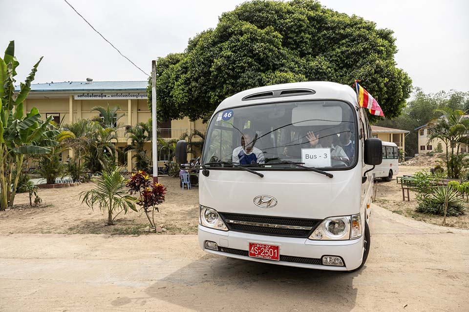 YOMA_CSR_2024_01936.jpg